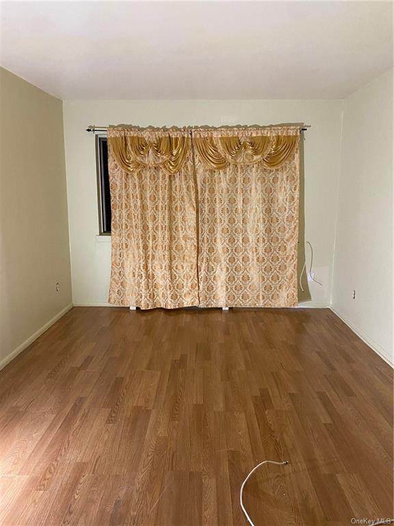 2820 Olinville Avenue - Photo 1