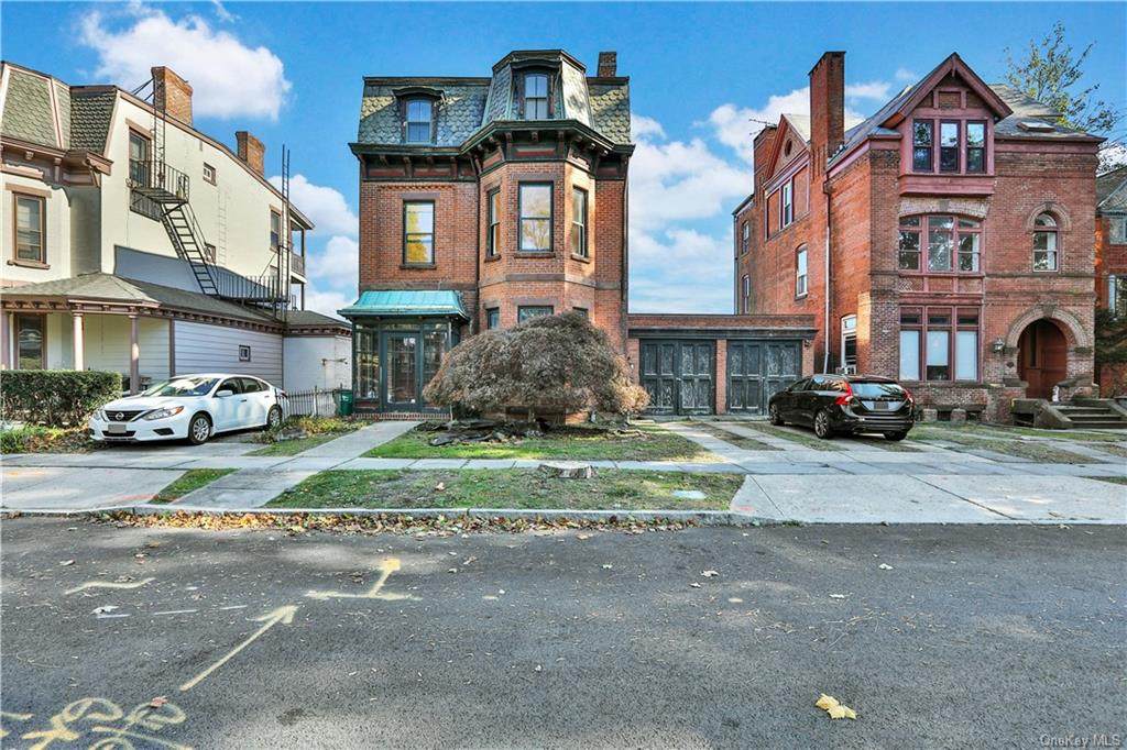 166 Montgomery Street - Photo 1