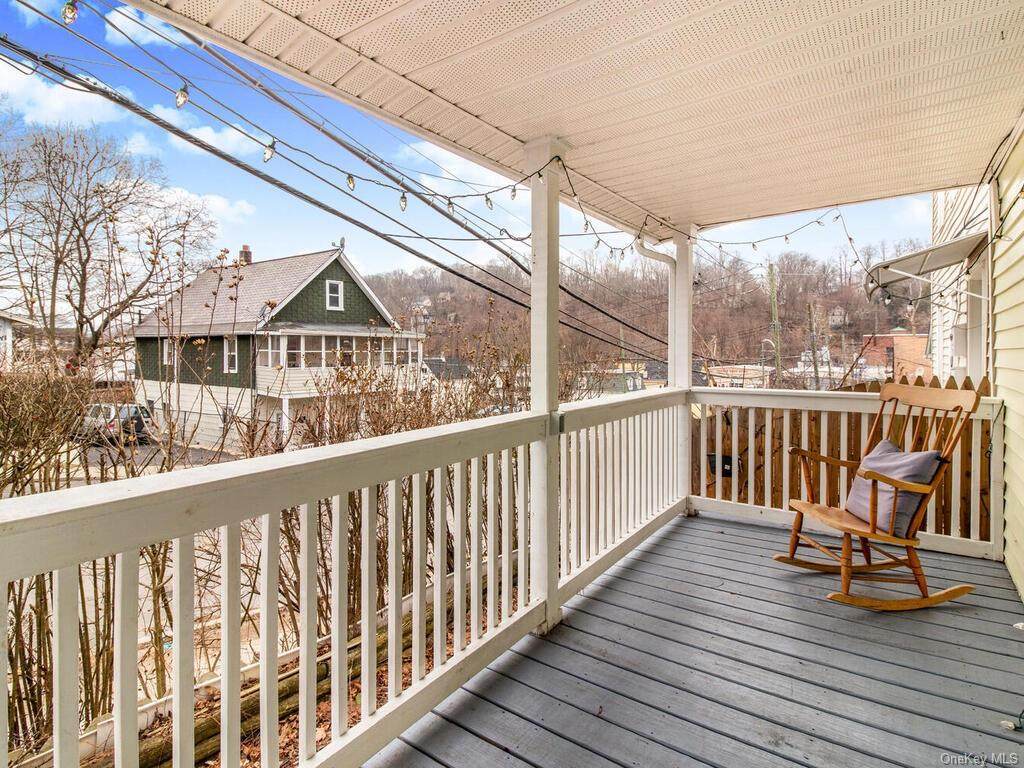 11 Grant Avenue - Photo 1