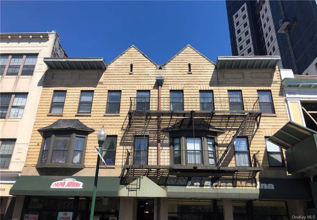 601 Main Street - Photo 1