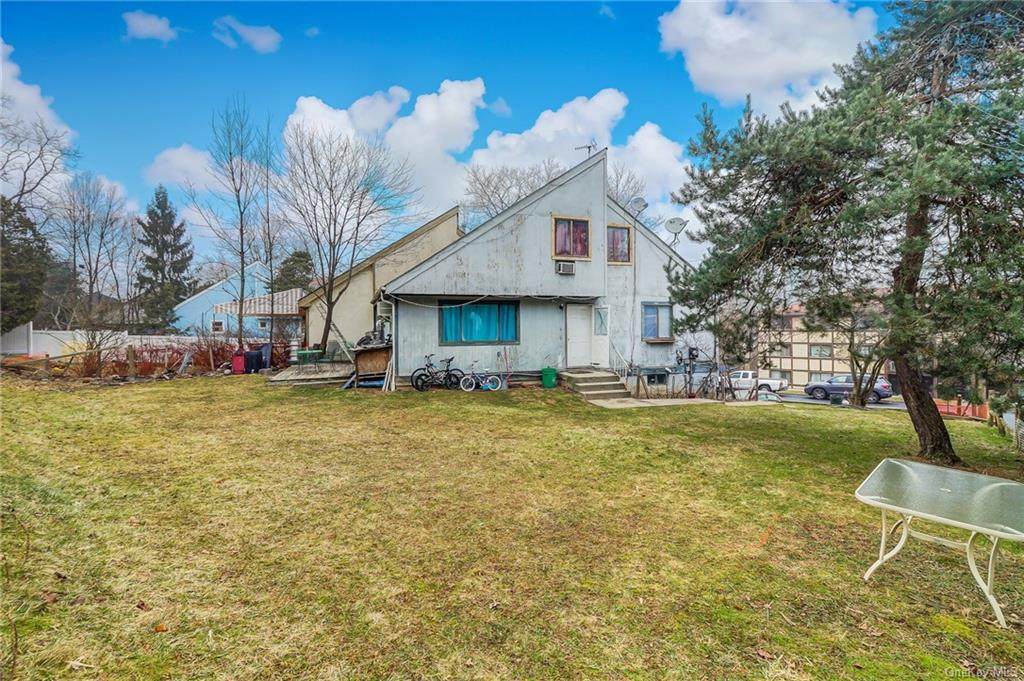 45 Cole Avenue - Photo 1