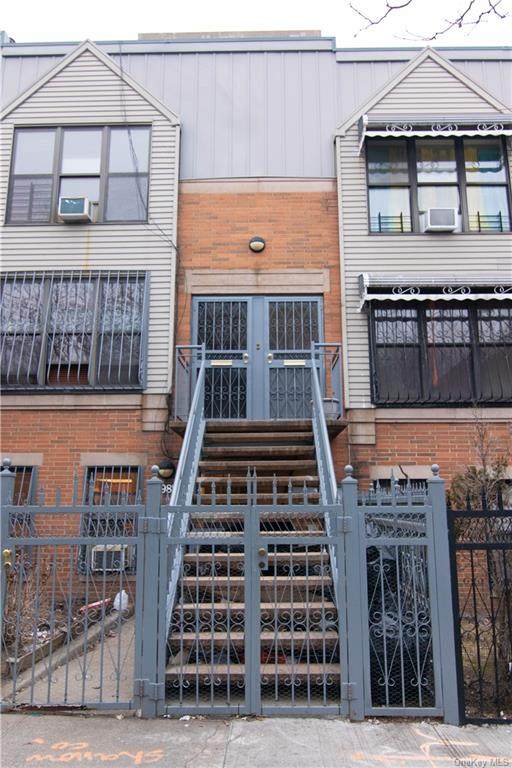 1987 Prospect Avenue - Photo 1