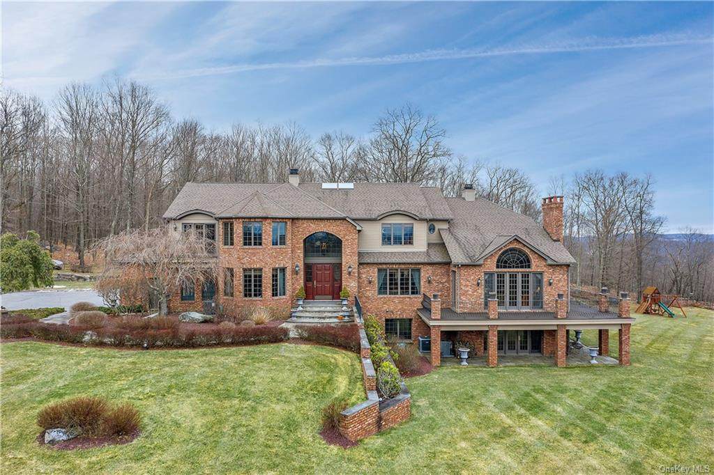 16 Reynwood Drive - Photo 1