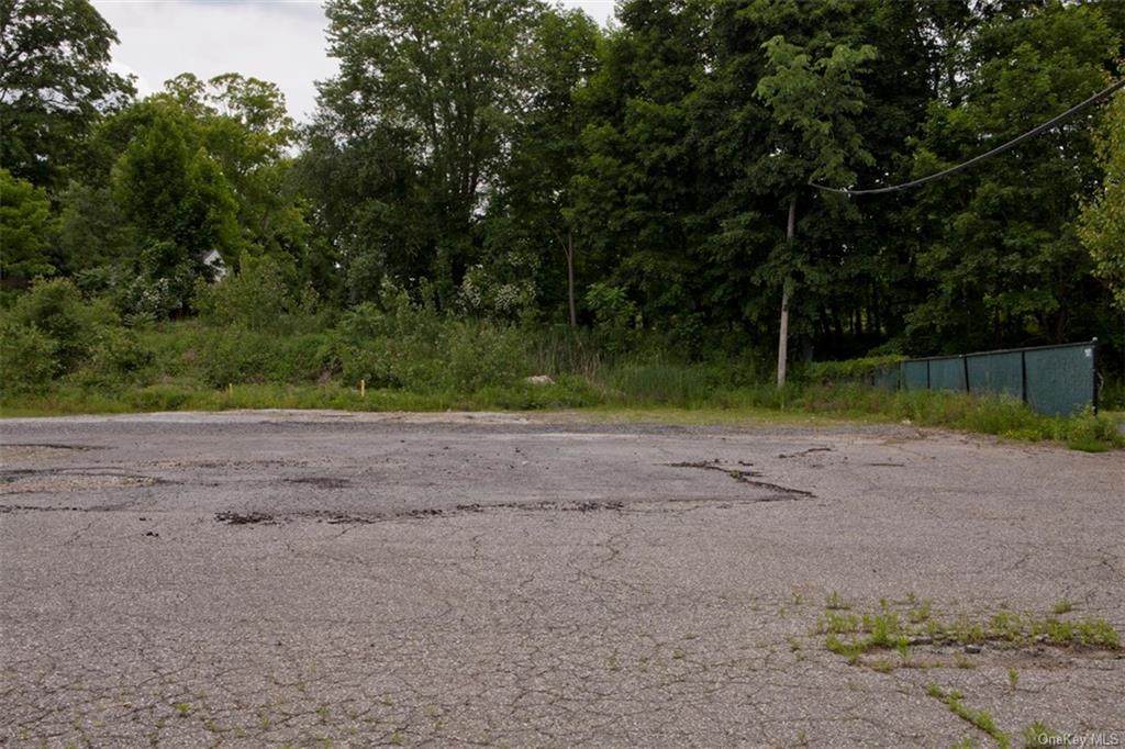 870 Route 6 - Photo 1