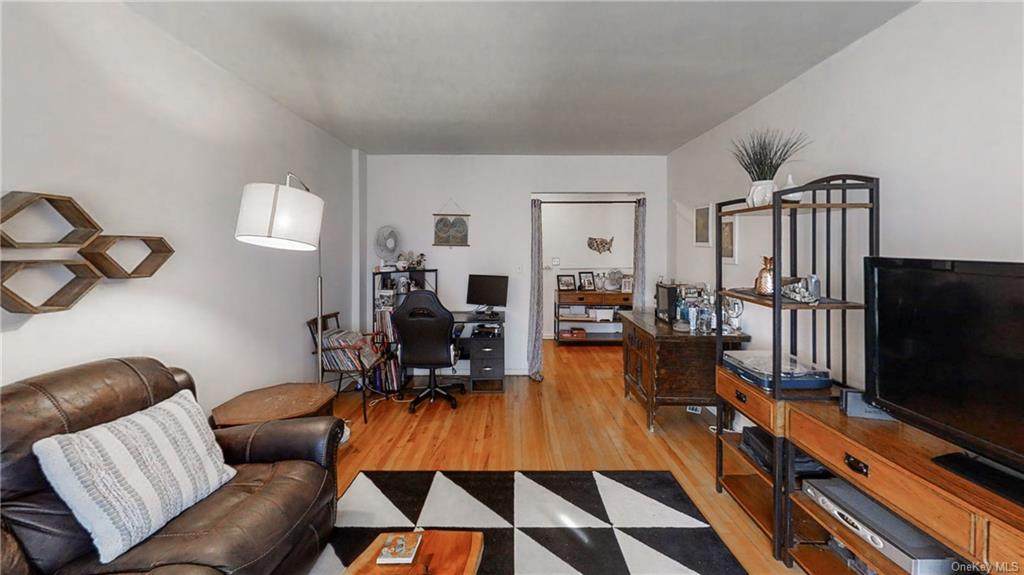 40 Fleetwood Avenue - Photo 1