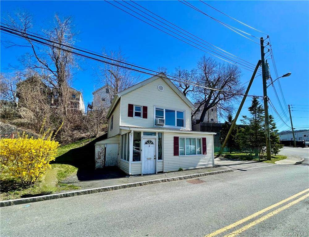 8 River Street - Photo 1
