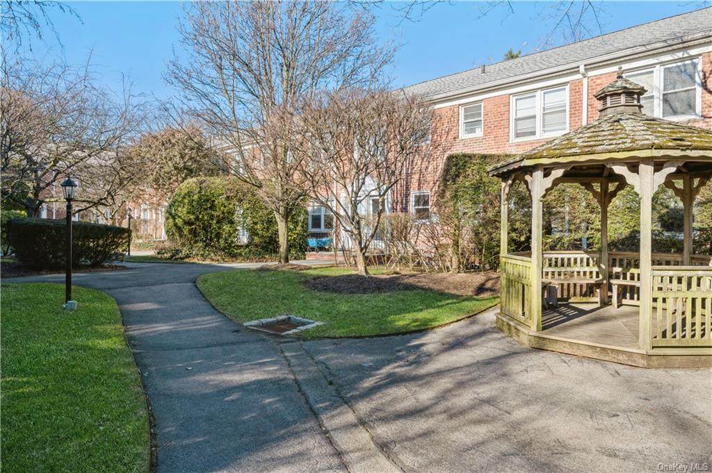 130 Theodore Fremd Avenue - Photo 1