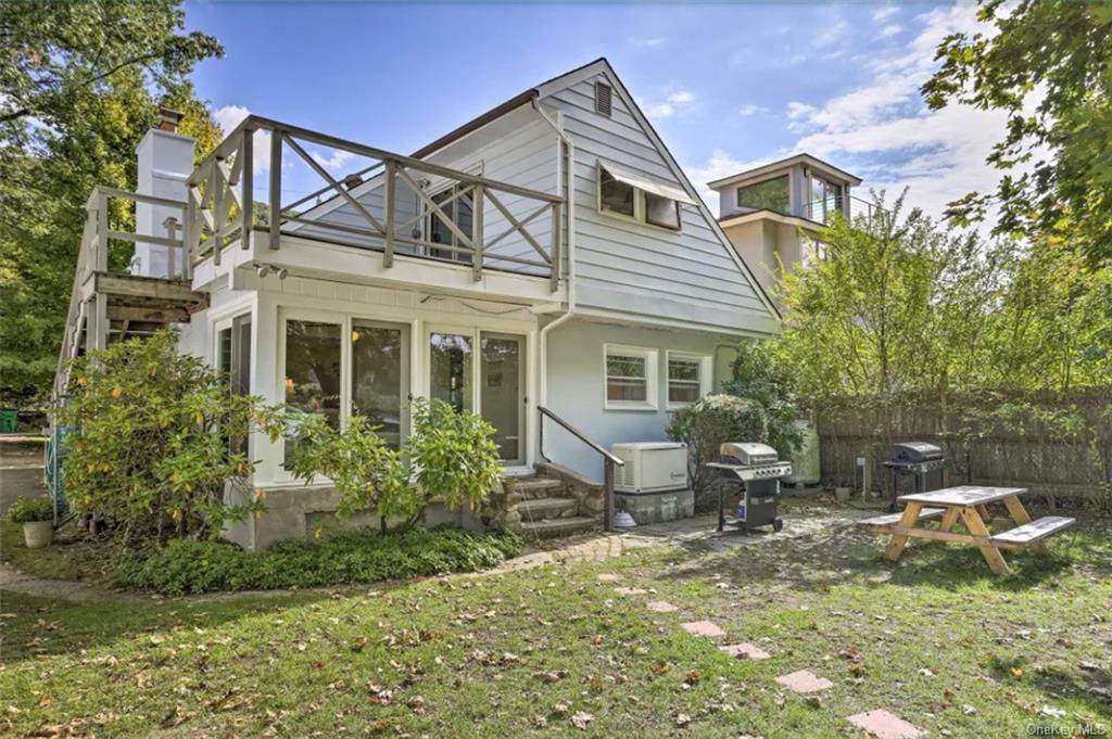 24 Hudson River Lane - Photo 1