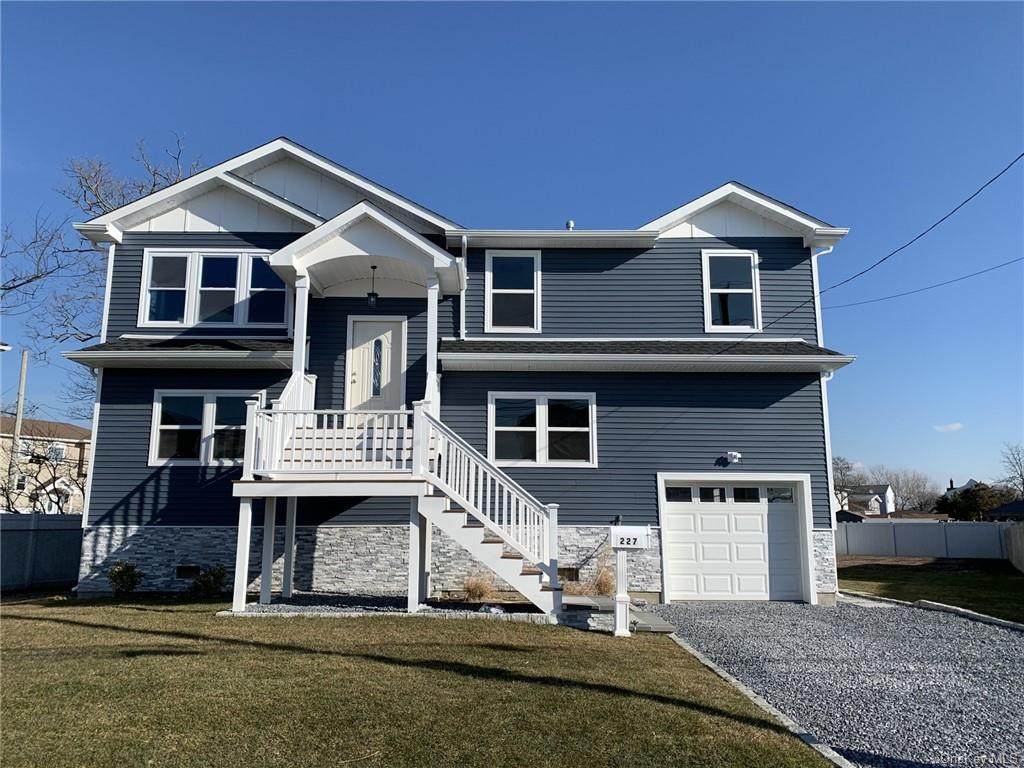 227 Lido Promenade - Photo 1