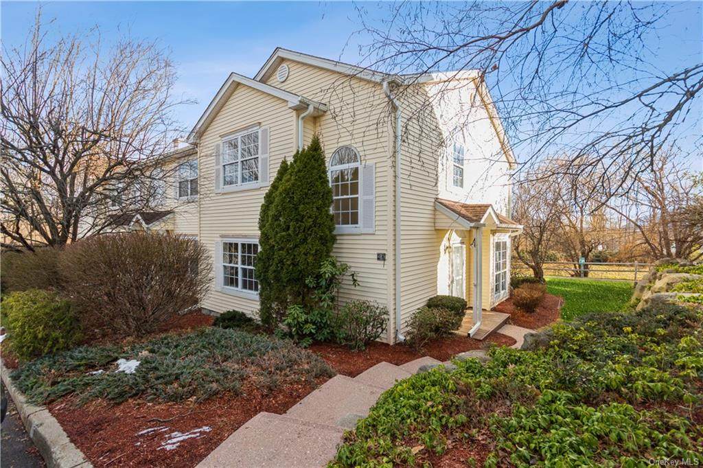 412 Arbor Lane - Photo 1