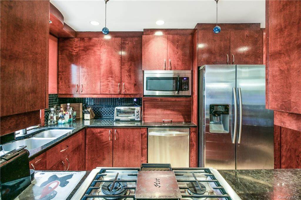505 Central Avenue - Photo 1