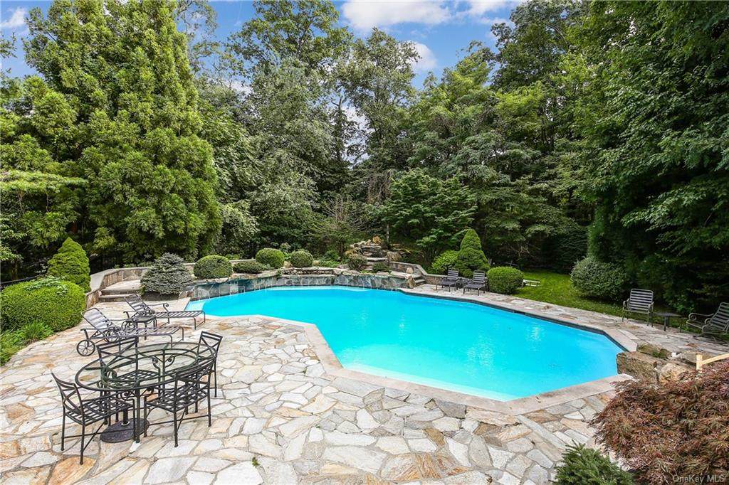 94 Stonewall Circle - Photo 1