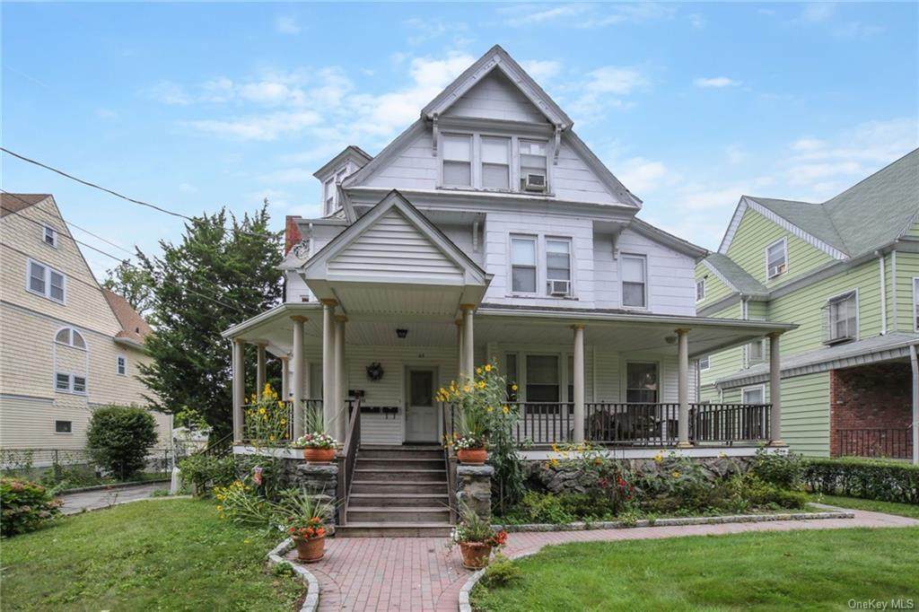 27 Linden Place - Photo 1
