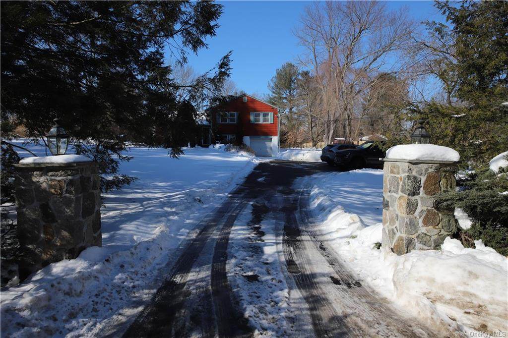 1010 Old Post Road - Photo 1
