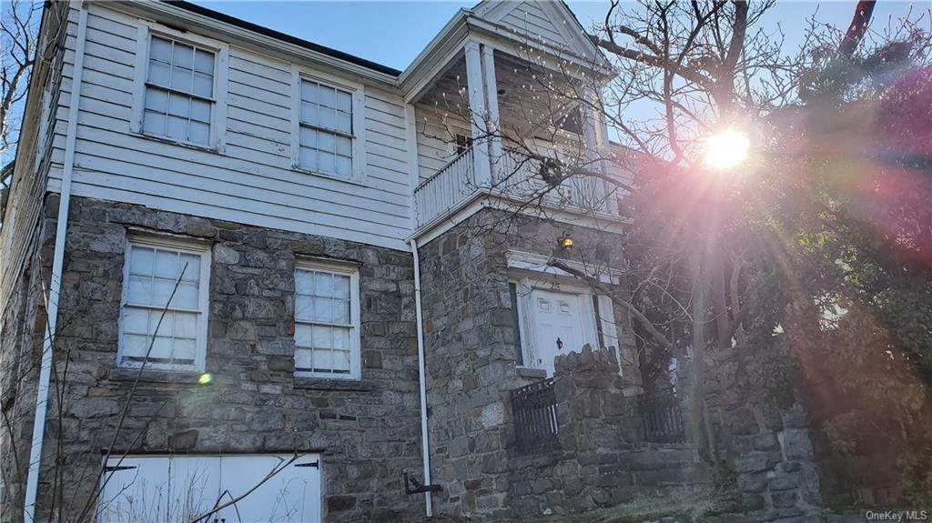 26 Hillcrest Avenue - Photo 1