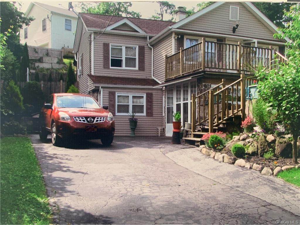 13 Lakeview Drive - Photo 1