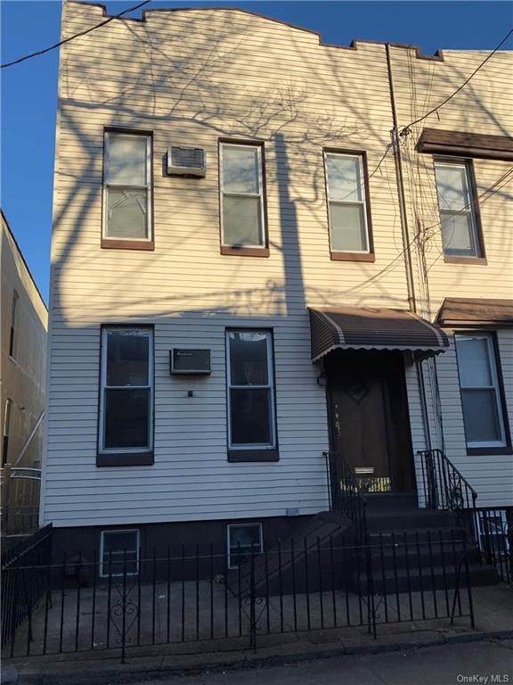 7133 67th Street - Photo 1