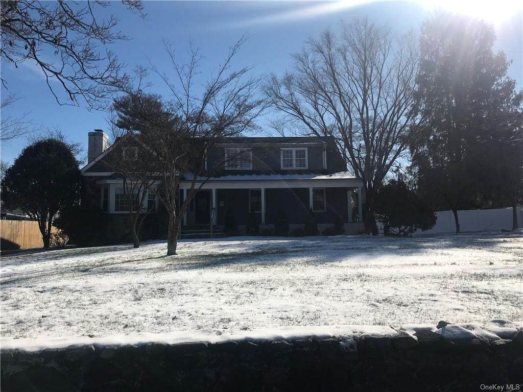 18 Travis Avenue - Photo 1