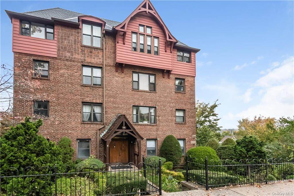 111 Sagamore Road - Photo 1