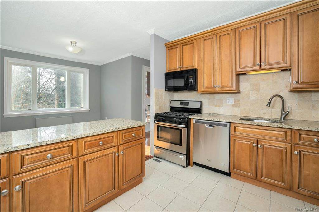 16 Rockledge Avenue - Photo 1