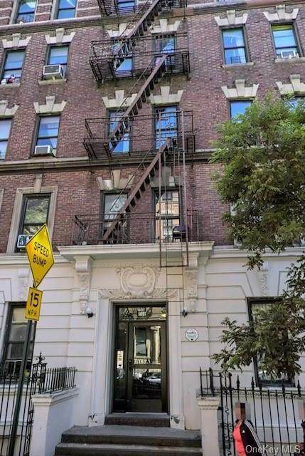 501 156th Street - Photo 1