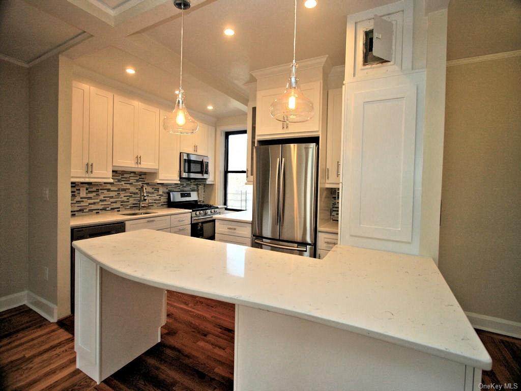 224A Larchmont Acres West - Photo 1