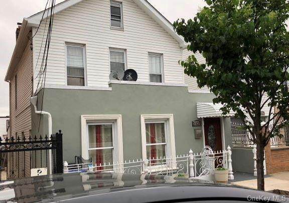 2323 Newbold Avenue - Photo 1