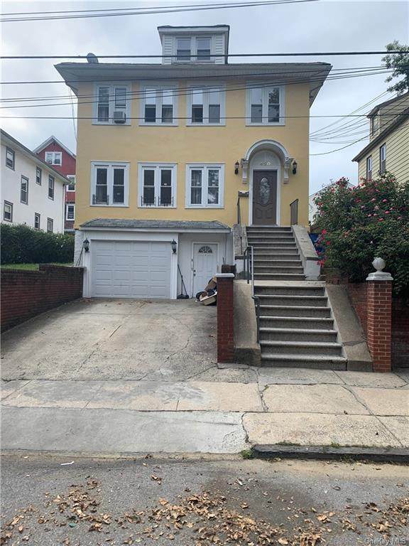 420 Warwick Avenue - Photo 1