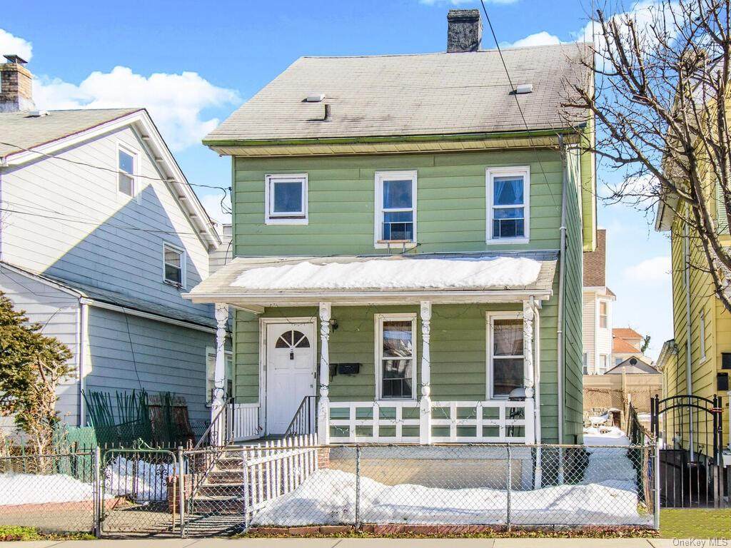 77 Warren Street - Photo 1