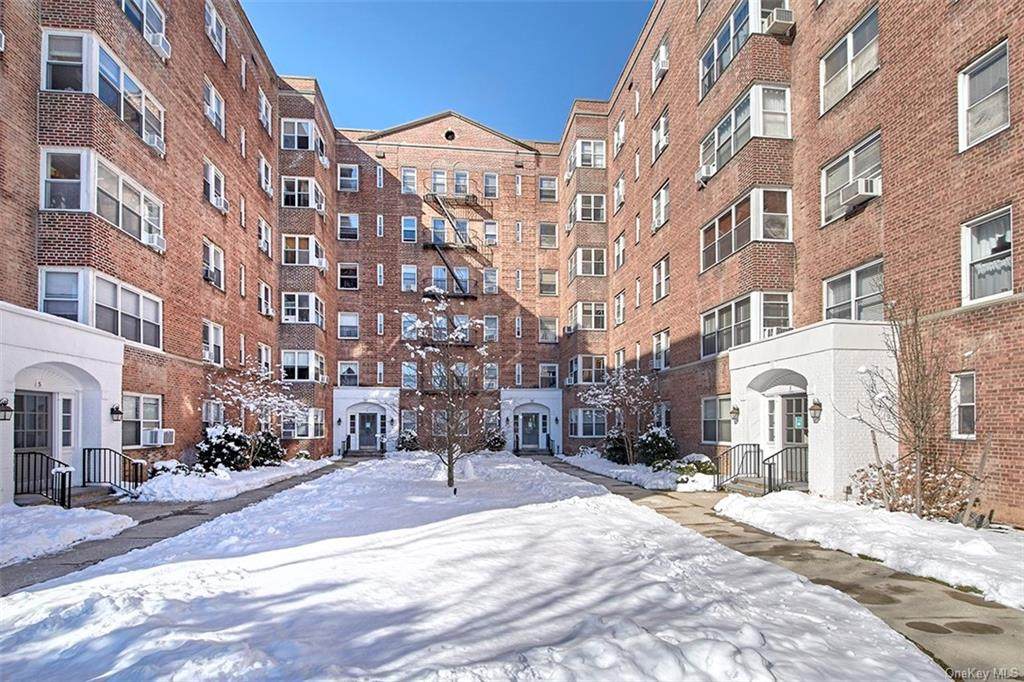 1 Bronxville Road - Photo 1