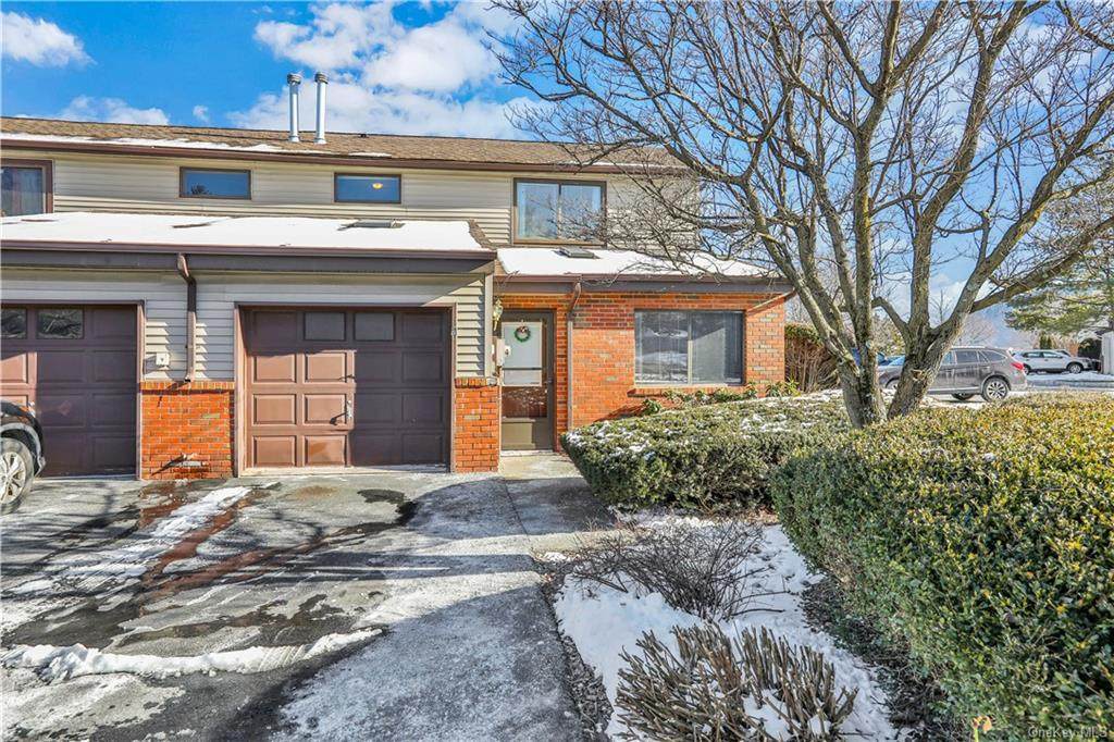 512 Barberry Lane - Photo 1