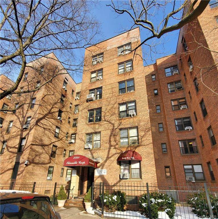 2750 Olinville Avenue - Photo 1