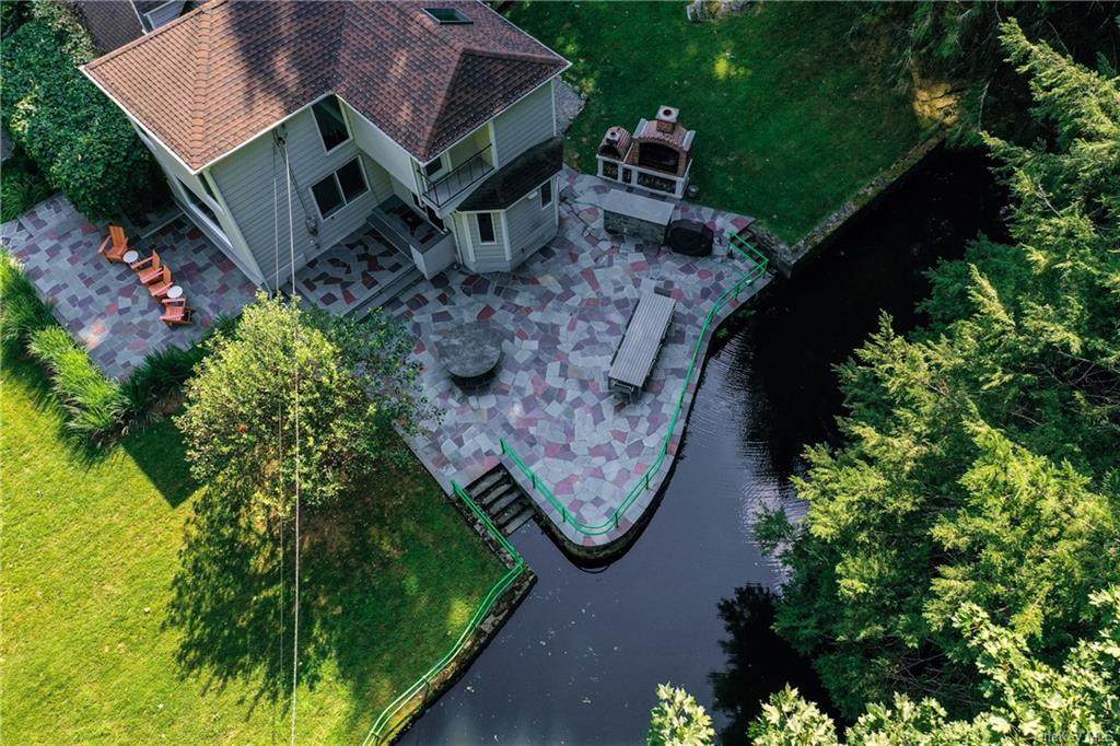 15 Gordon Road - Photo 1