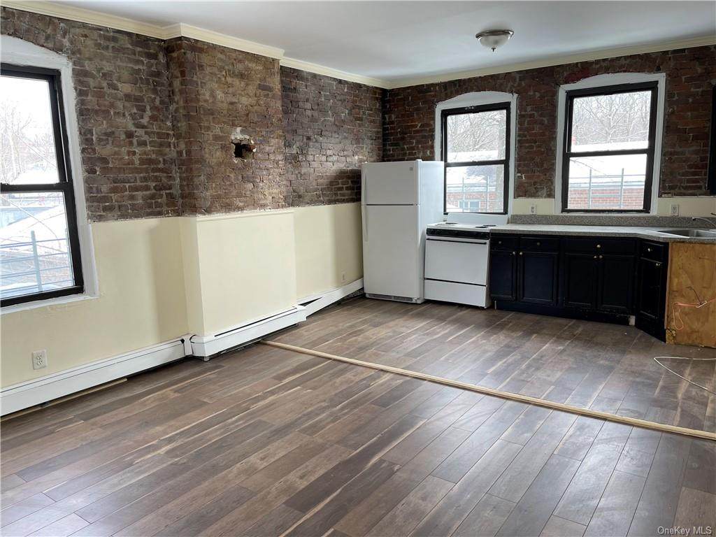 600 Fifth Avenue - Photo 1