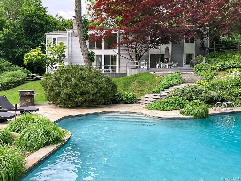 19 Flagler Drive - Photo 1