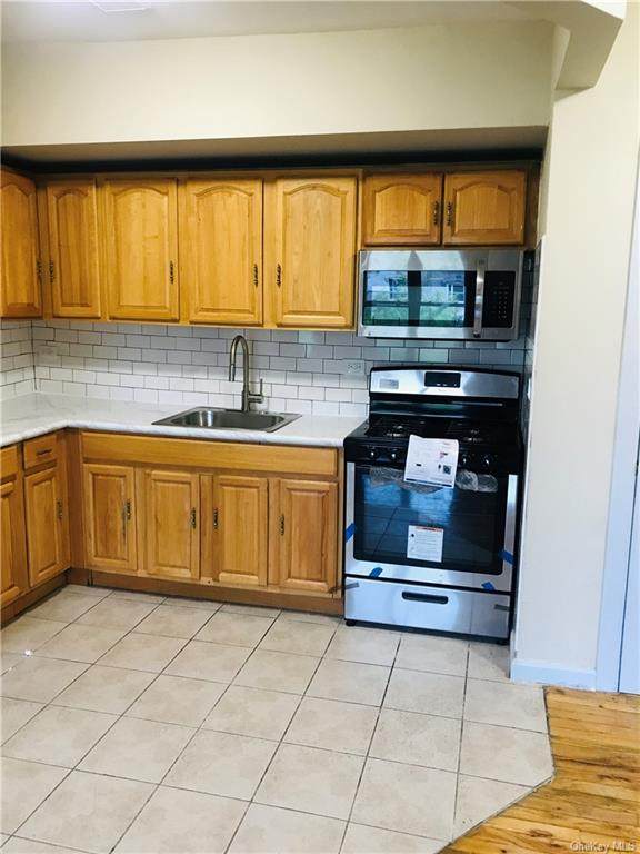 4684 Park Avenue - Photo 1