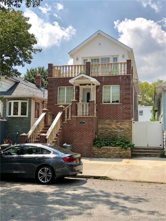 653 Wilcox Avenue - Photo 1