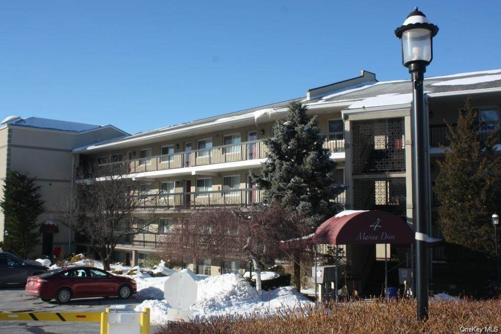 4 Marina Drive - Photo 1