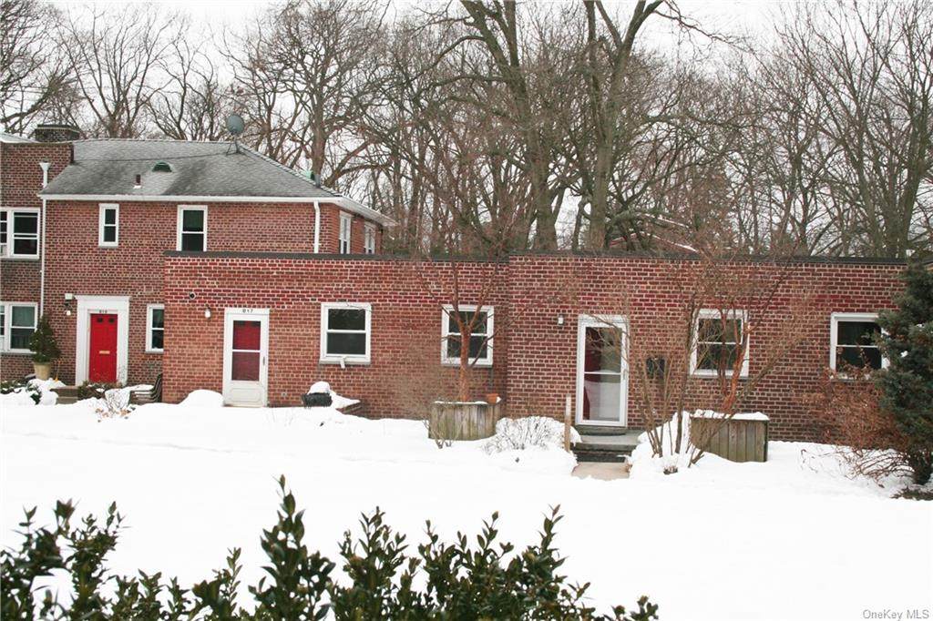 4601 Henry Hudson Parkway - Photo 1