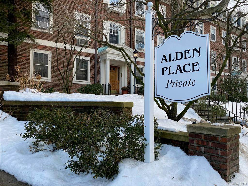 2 Alden Place - Photo 1