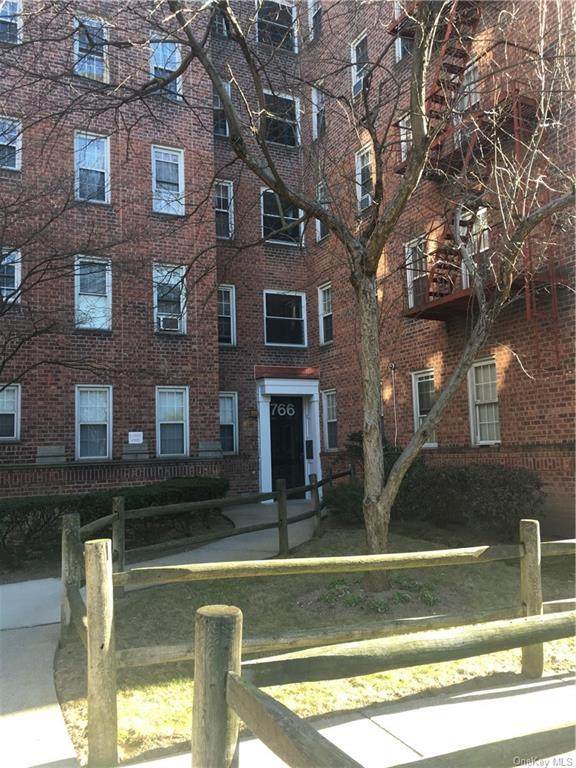 766 Bronx River Road - Photo 1