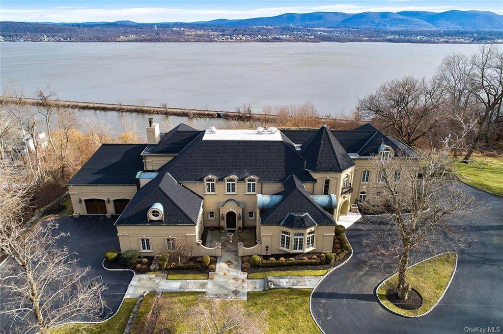 656 River Road - Photo 1