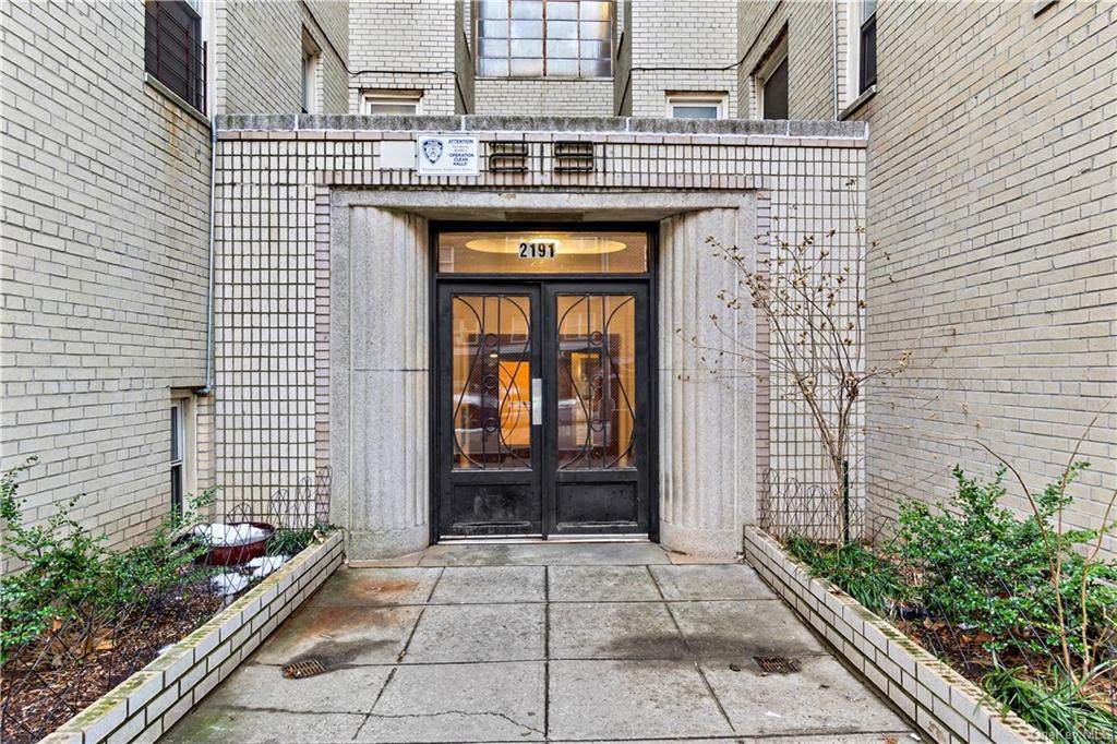 2191 Bolton Street - Photo 1