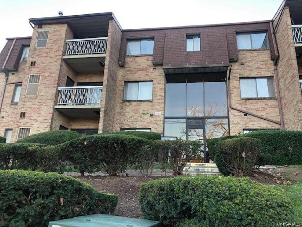 322 Kennedy Drive - Photo 1