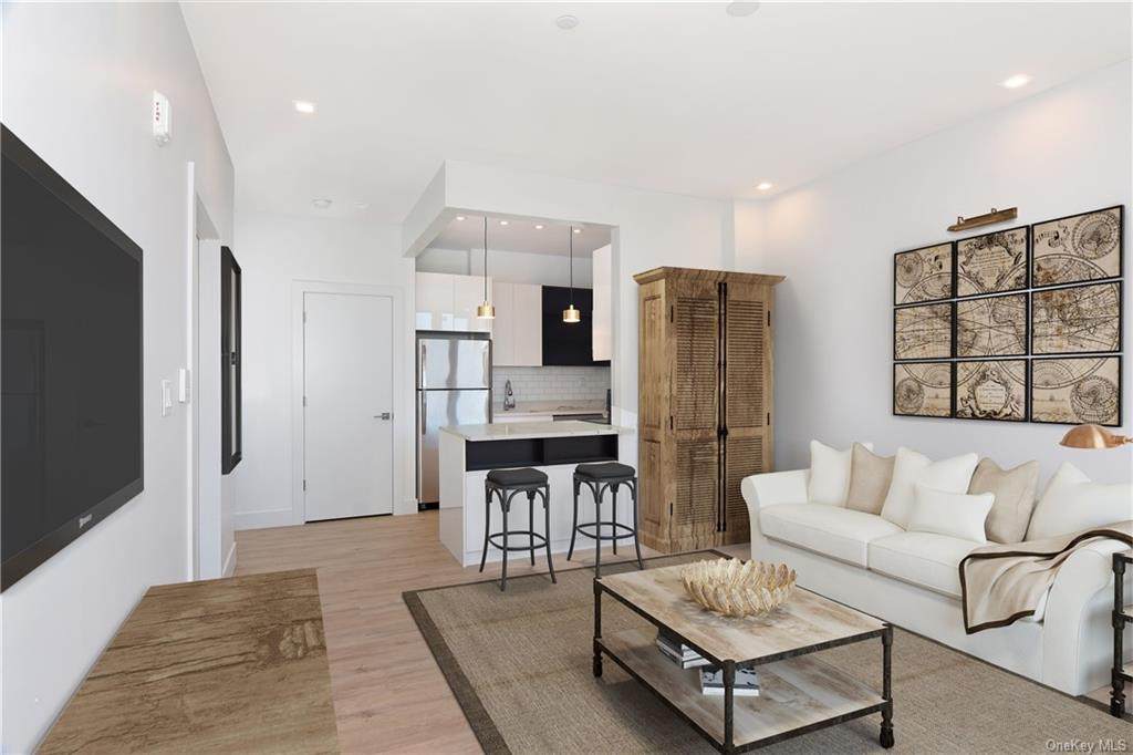 515 Macquesten Parkway - Photo 1