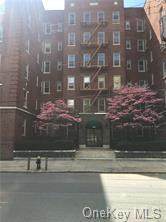 3321 Bruckner Boulevard - Photo 1
