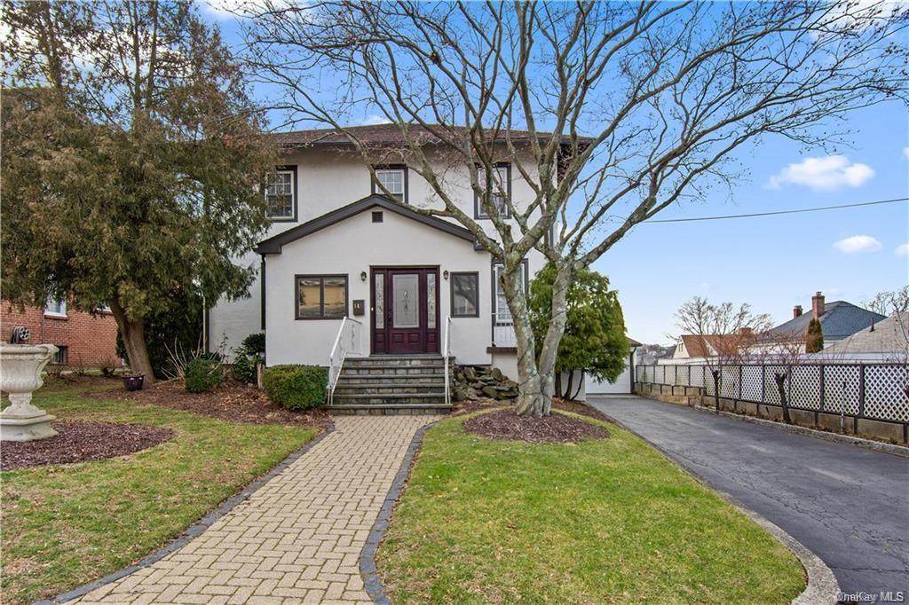 141 Buckingham Road - Photo 1