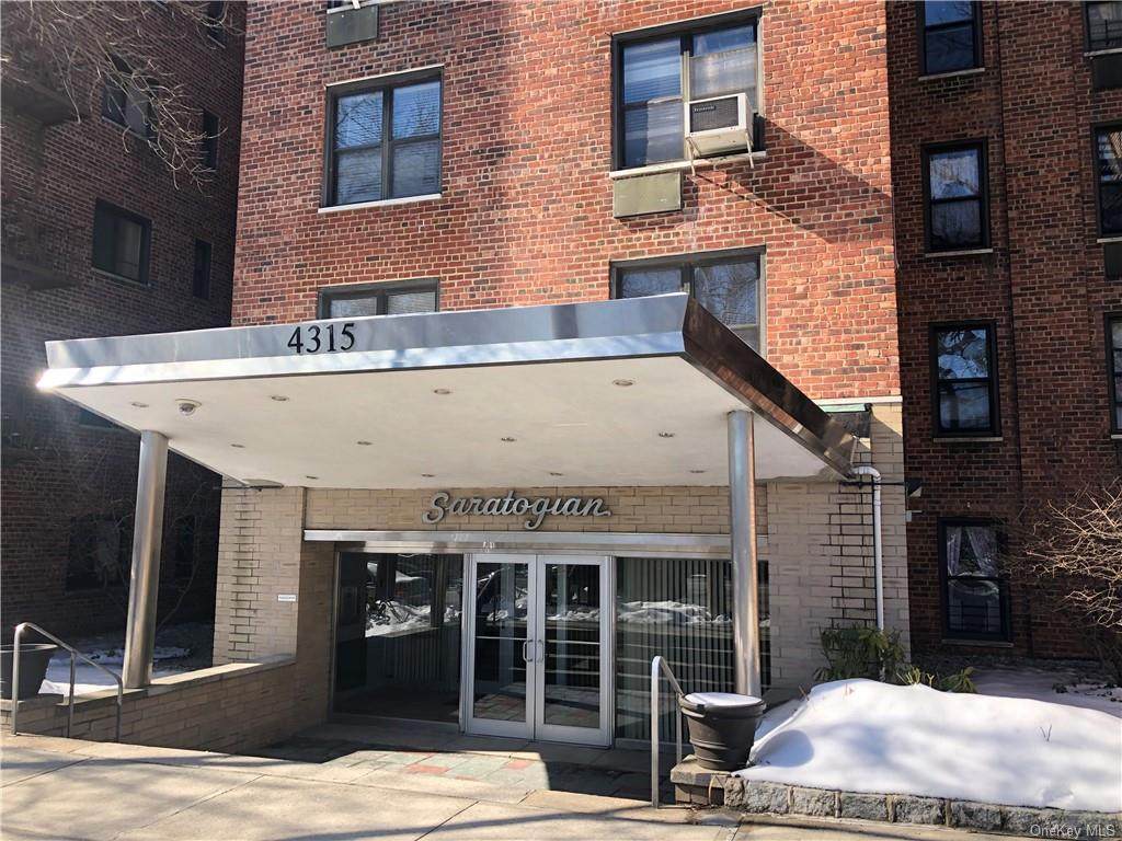 4315 Webster Avenue - Photo 1
