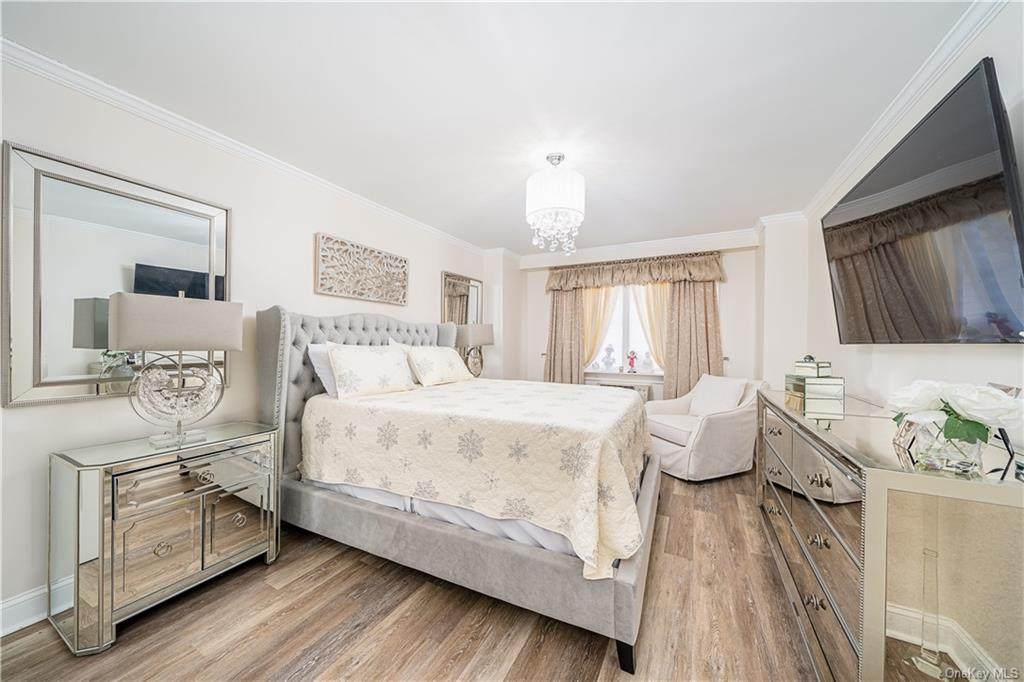 5800 Arlington Avenue - Photo 1