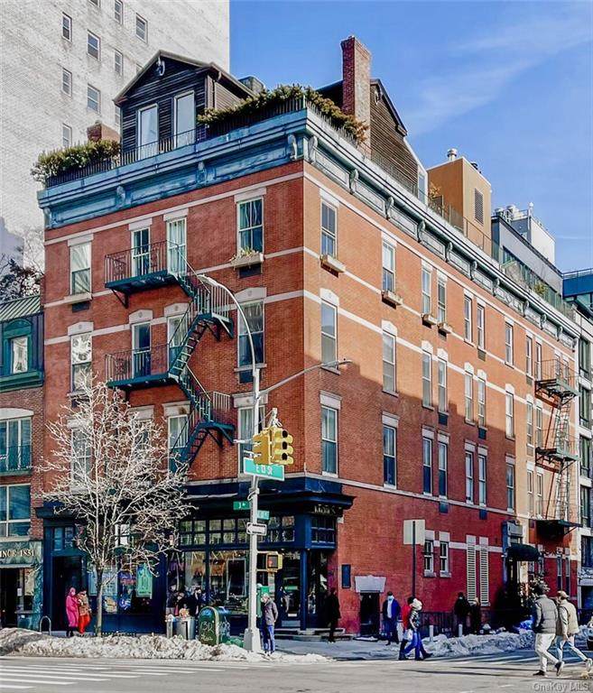 203 13th Street - Photo 1